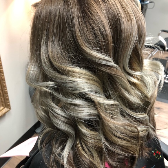 Meet your Posher, Dawn - Picture 1 of 1